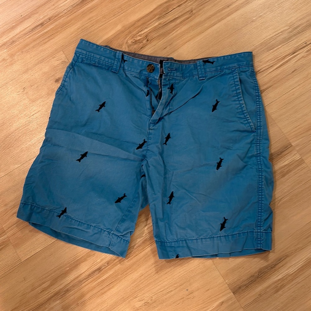 Tommy summer shorts! Shark accent!🦈